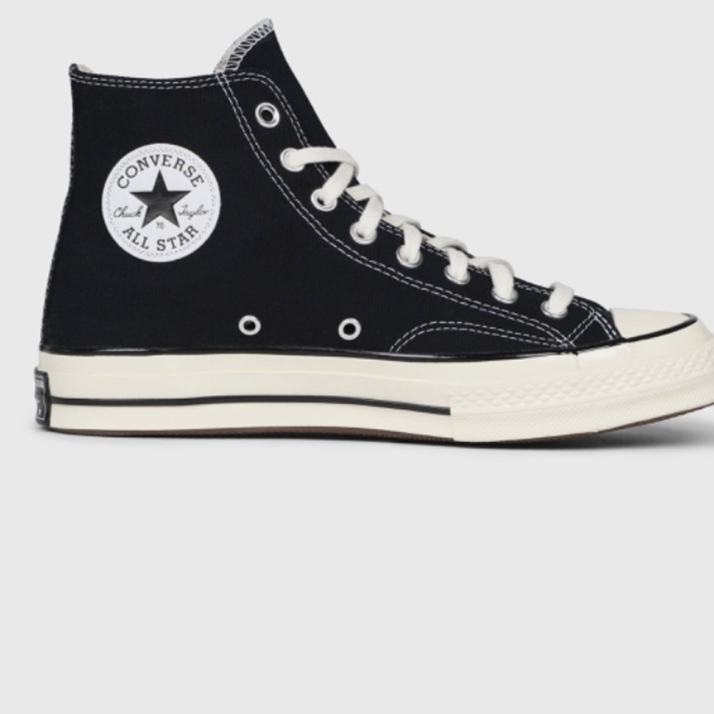 Converse high top!!!! Size 8.5, black